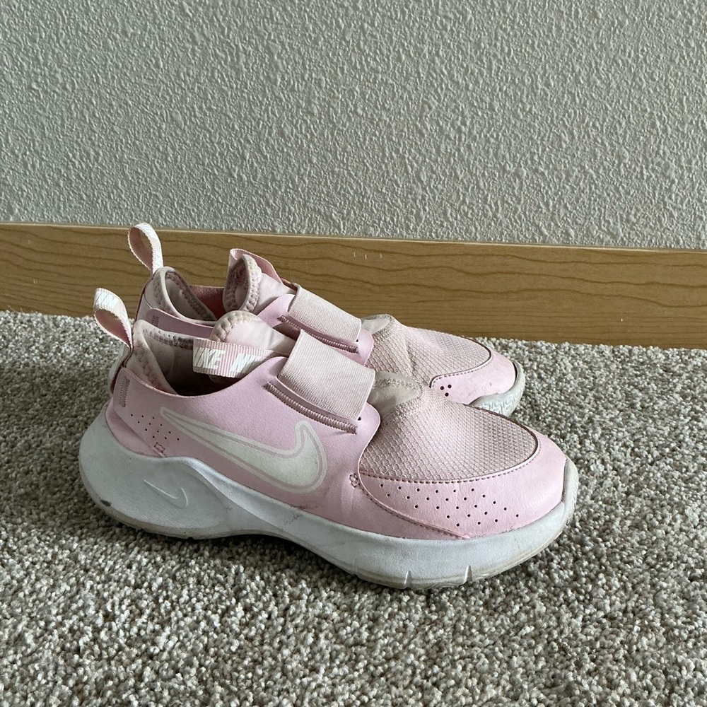 Nike Kids Pink Slip-On Sneakers